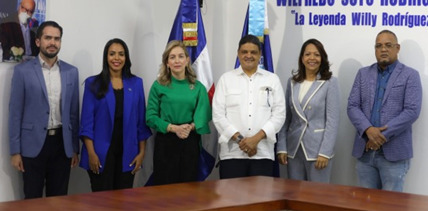 Visita al Director del COE Mayor General (R) Juan Manuel Méndez